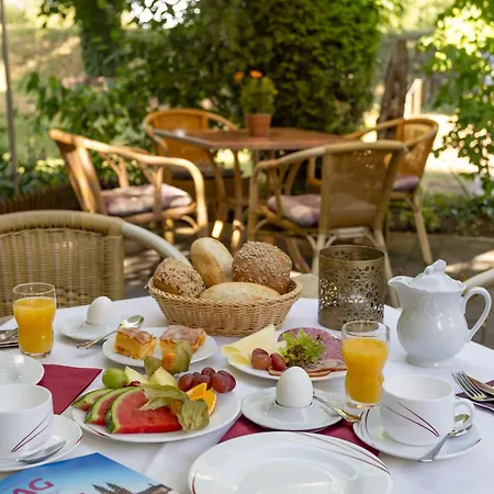 Hotel Elbrivera Alt Prester 3*