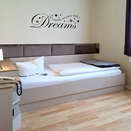 Elbrivera 3* Magdeburg