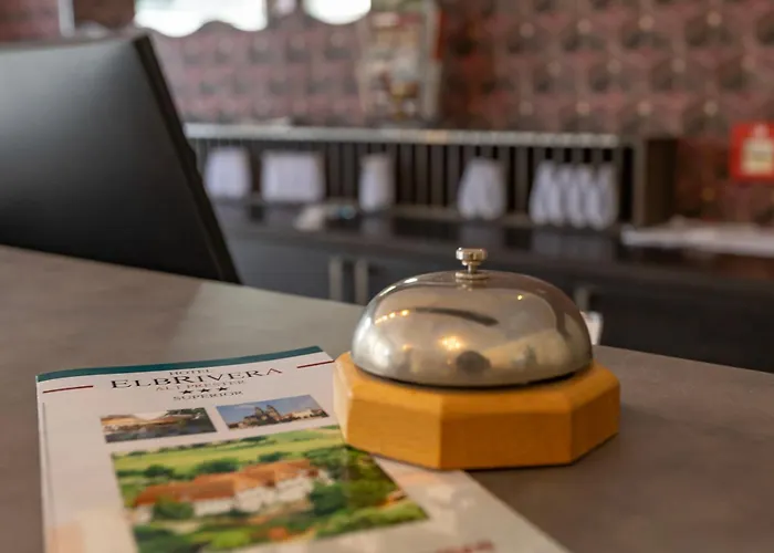 Elbrivera Alt Prester 3*