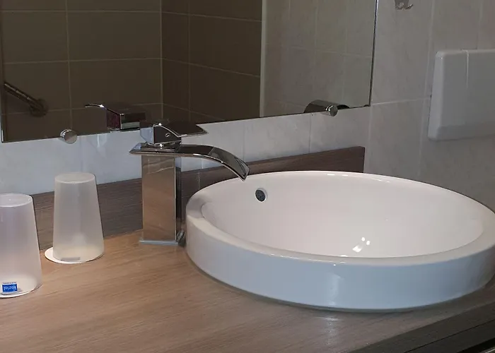 Hotell Elbrivera Alt Prester 3*